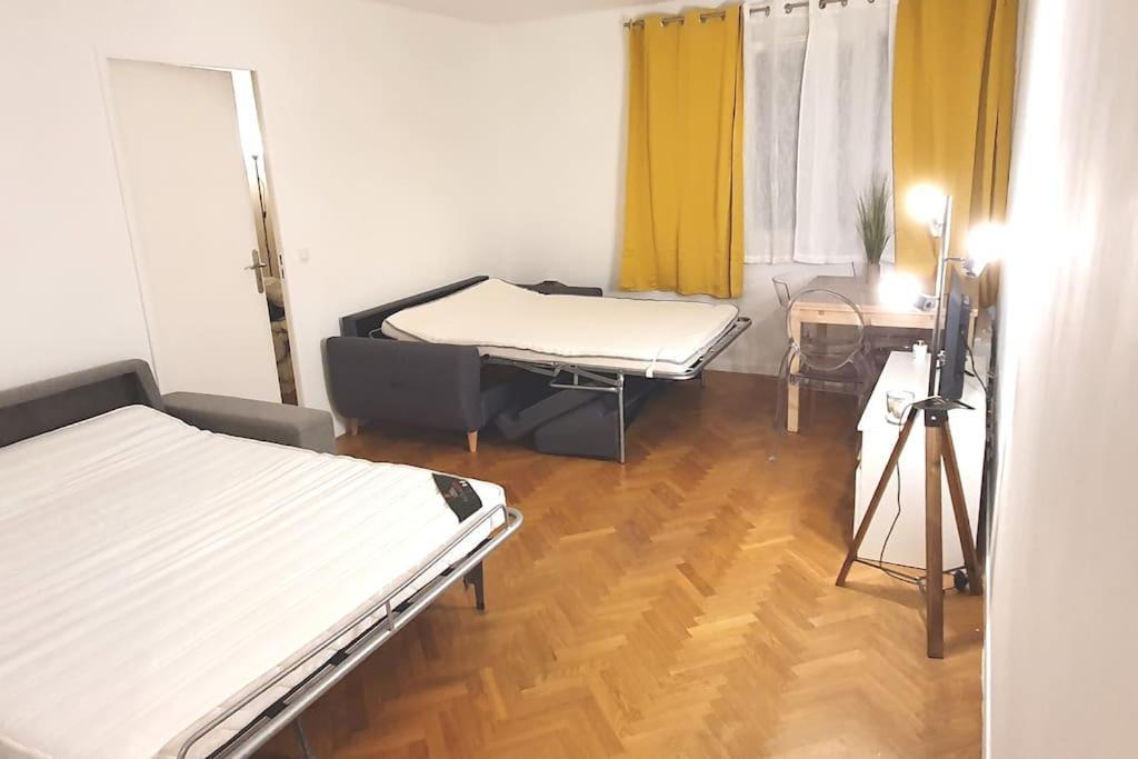 Apartment Spacieux 2 Pieces Porte De Paris *